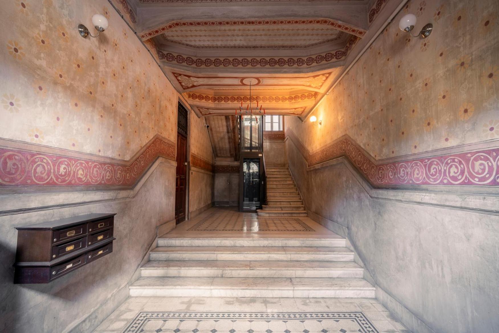360Me Palace Messina Dış mekan fotoğraf